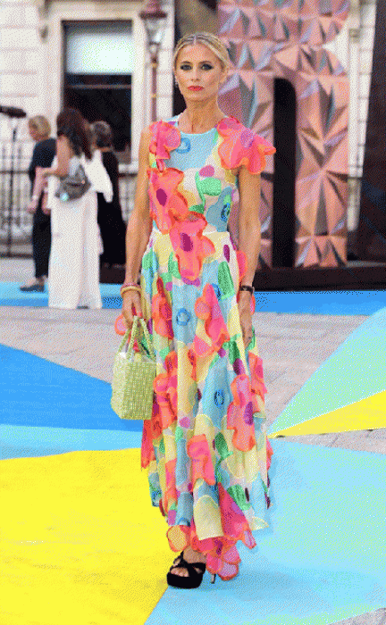 Кристин Скотт Томас, Леди Амелия Виндзор и Лаура Бэйли