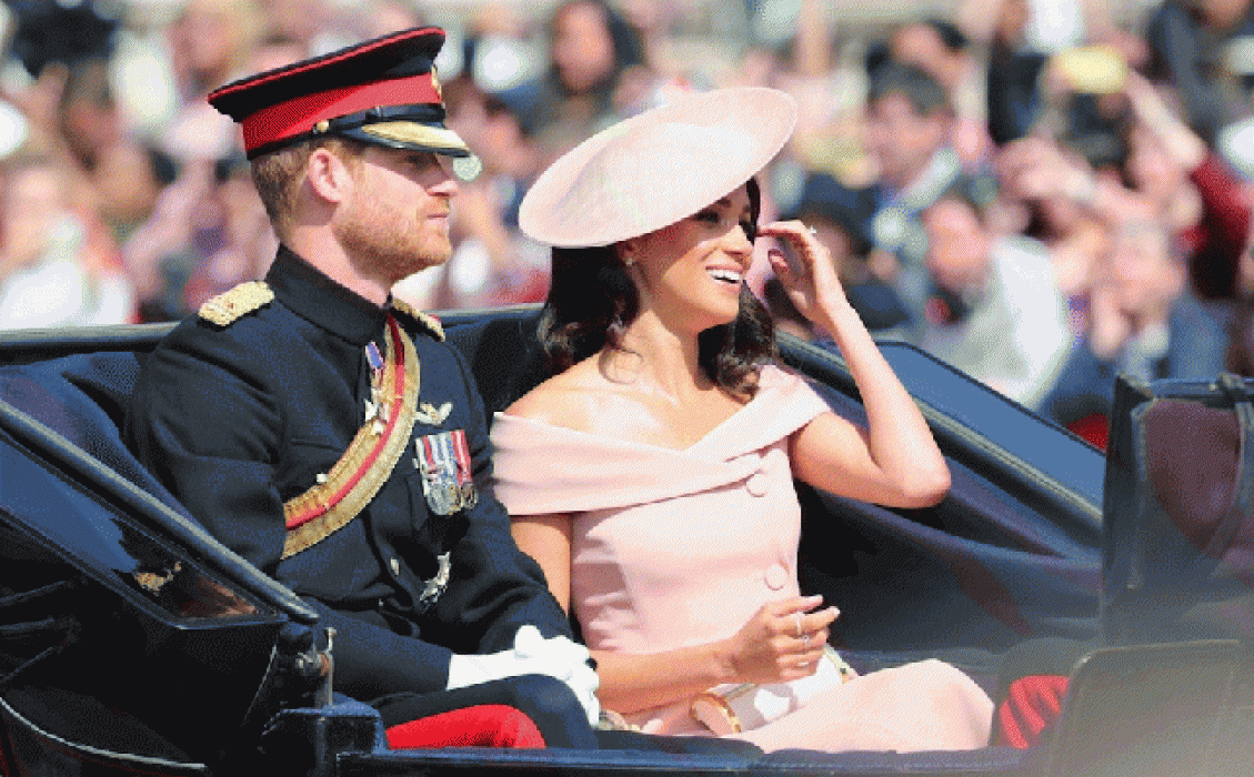 королевские наряды 2018