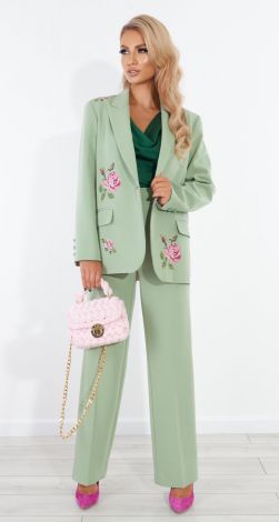 Брючний костюм з вишивкою