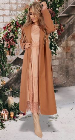 Кашемировое пальто с разрезами