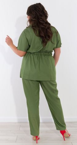 Брючний костюм з легкого джинса