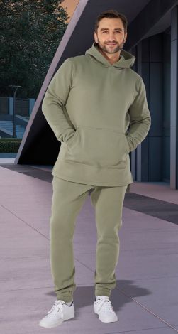 Красивый и теплый костюм на флисе