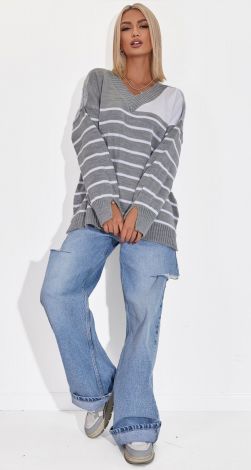 Стильный свитер