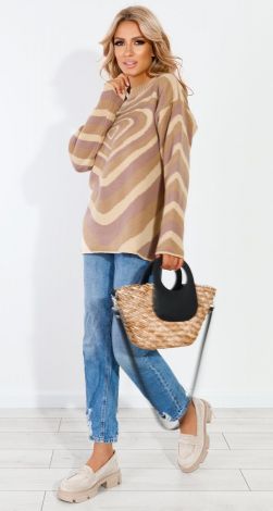 Модный свитер