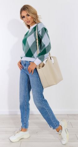 Красивый свитер