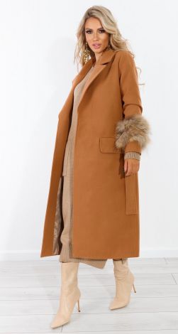 Coat with natural fur
