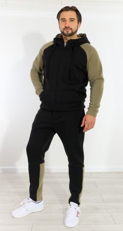 Красивый и теплый костюм на флисе