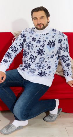 Свитер трезуб снежинки