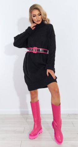 Платье с косами