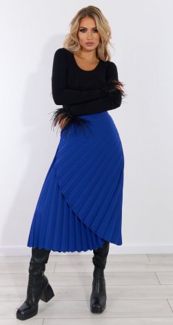 Гарна спідниця у складку