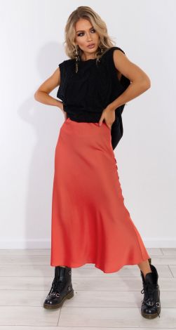 Шовкова спідниця