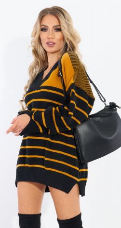 Стильный свитер