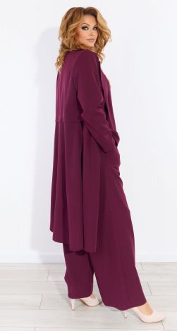 Костюми жіночі