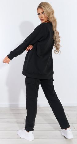 Костюмы женские