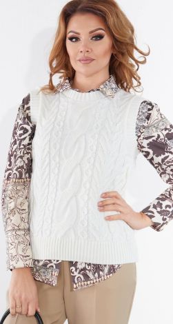 Вязанная жилетка