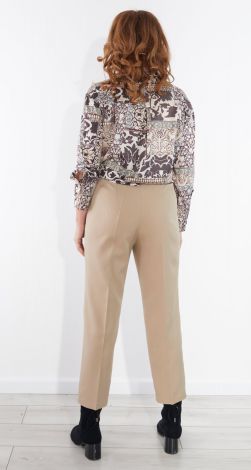 Брюки із завищеною талією