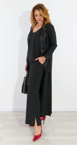 Костюми жіночі