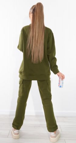 Костюмы женские