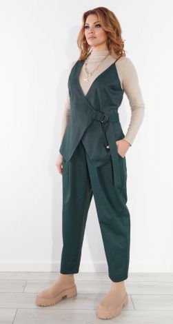 Брючний костюм із жилетом