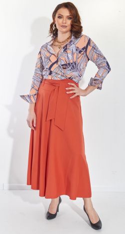 Костюми жіночі