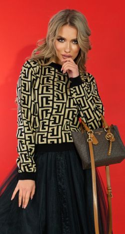 Стильный свитер