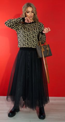 Стильный свитер