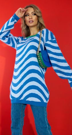 Стильный свитер