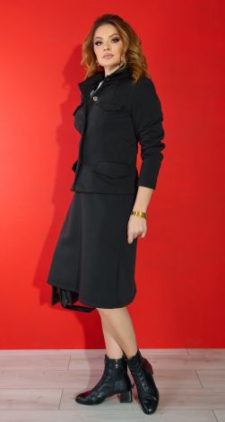 Костюми жіночі