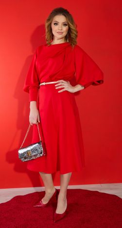 Костюми жіночі