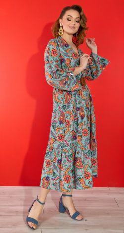 Платья больших размеров