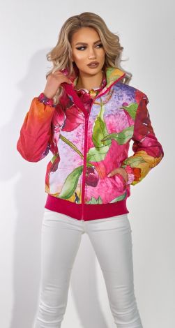 Яскрава  куртка