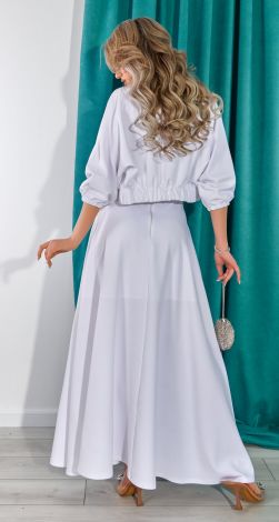 Костюми жіночі