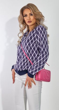 Гарний бомбер на підкладці