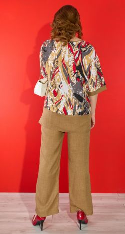 Костюми жіночі