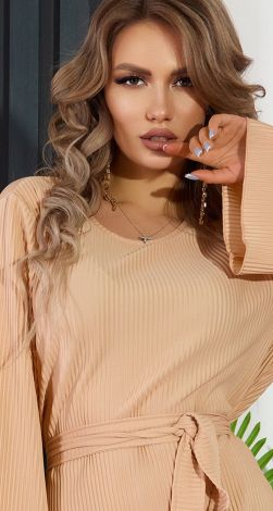 Длинное платье плиссе