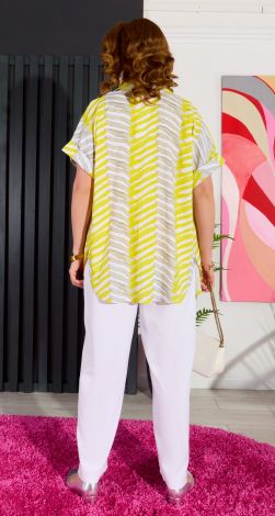 Літній брючний костюм