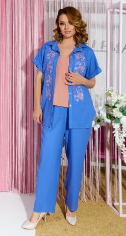 Літній костюм з вишивкою