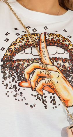 Light fashionable T-shirt