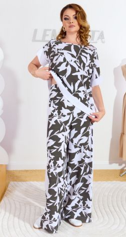 Костюми жіночі