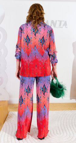 Костюми жіночі