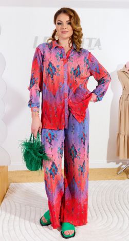 Костюми жіночі