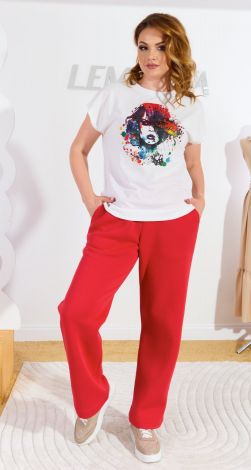 Light fashionable T-shirt