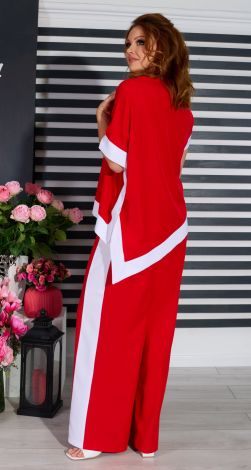 Костюми жіночі