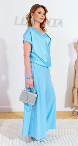 Костюми жіночі