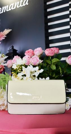 Модний клатч