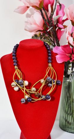 Spectacular necklace