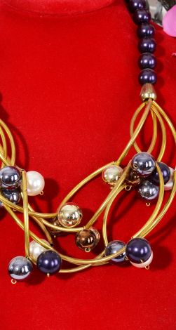 Spectacular necklace