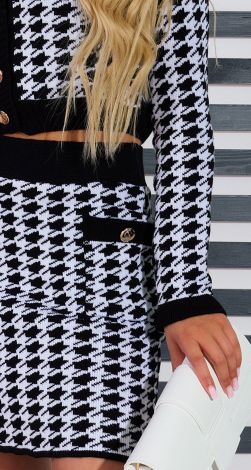 Костюми жіночі