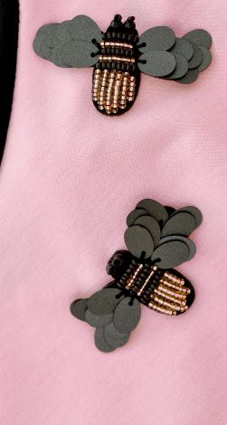 Костюмы женские