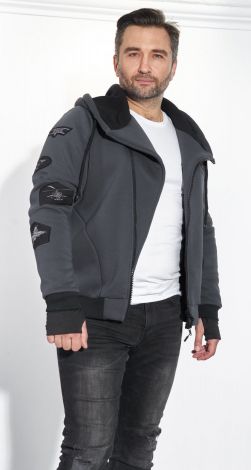 Мужские куртки и пальто